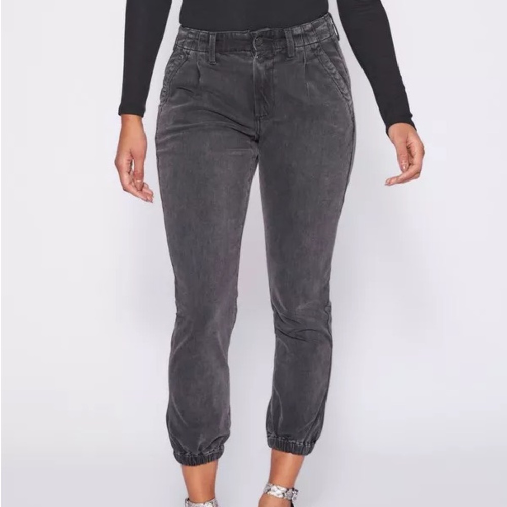 Paige Mayslie Jogger Jeans in Faded Mist